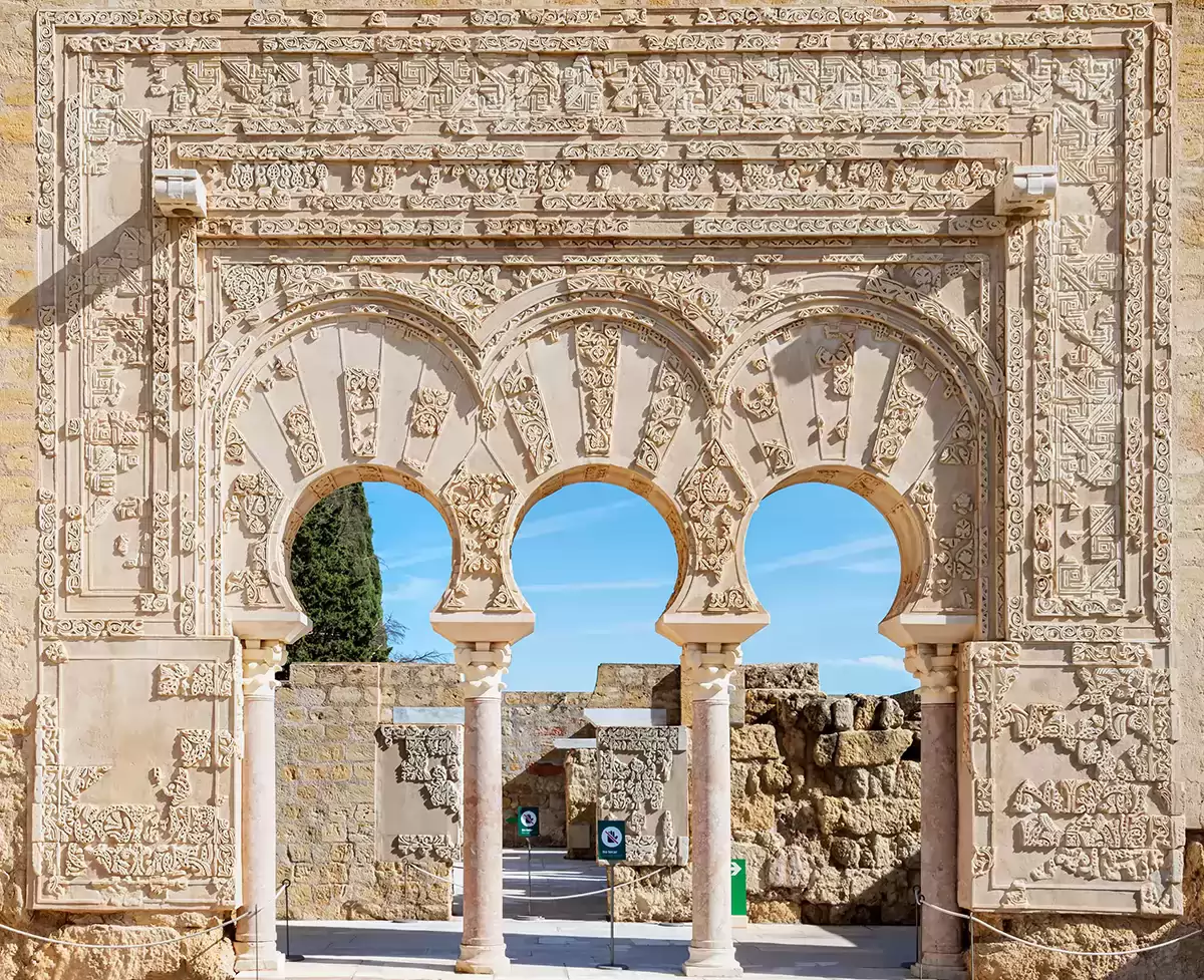 Salón Rico de Medina Azahara