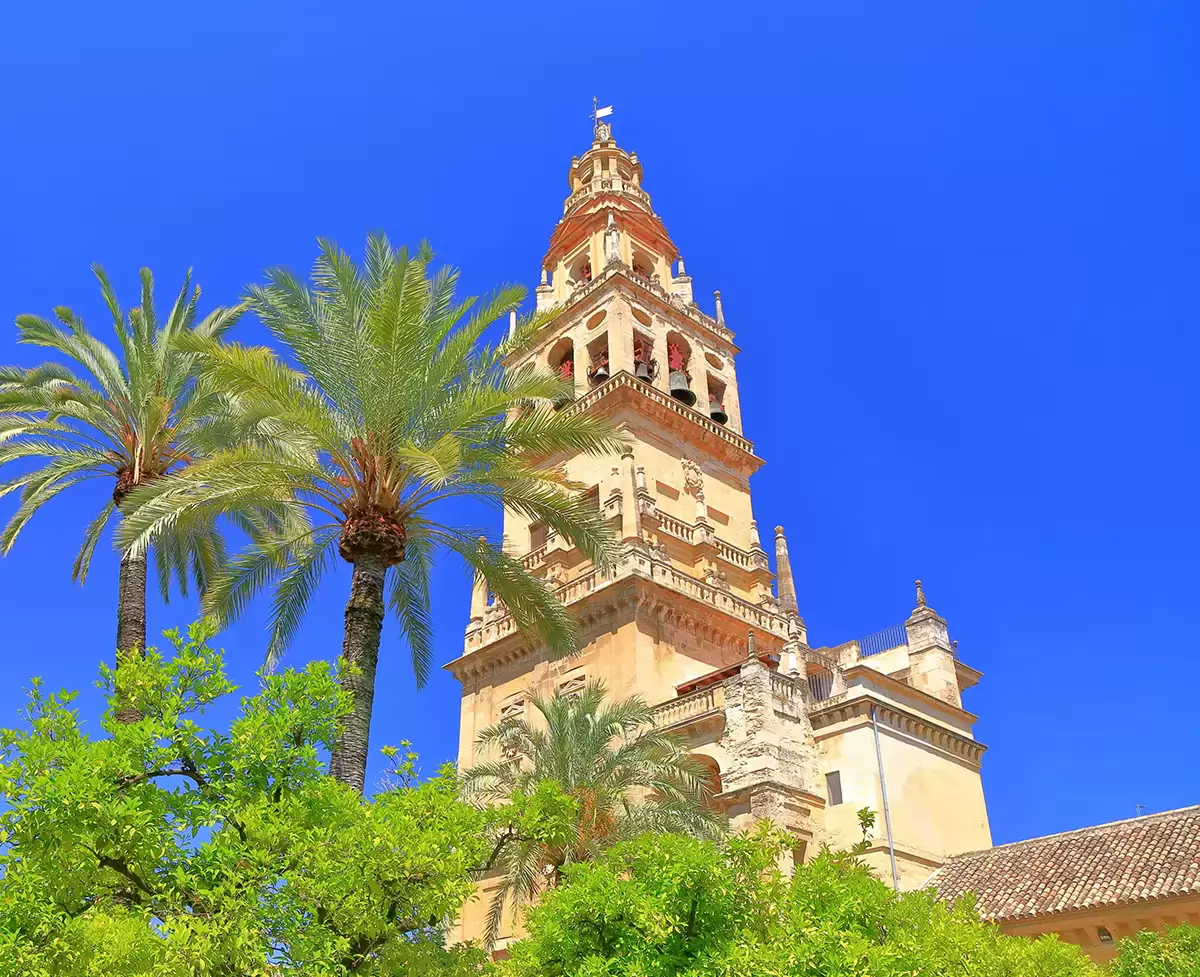 Torre campanario de la Mezquita-Catedral